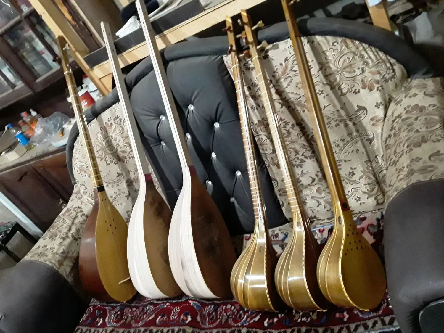 سه تار|سازهای سنتی|همدان, |دیوار