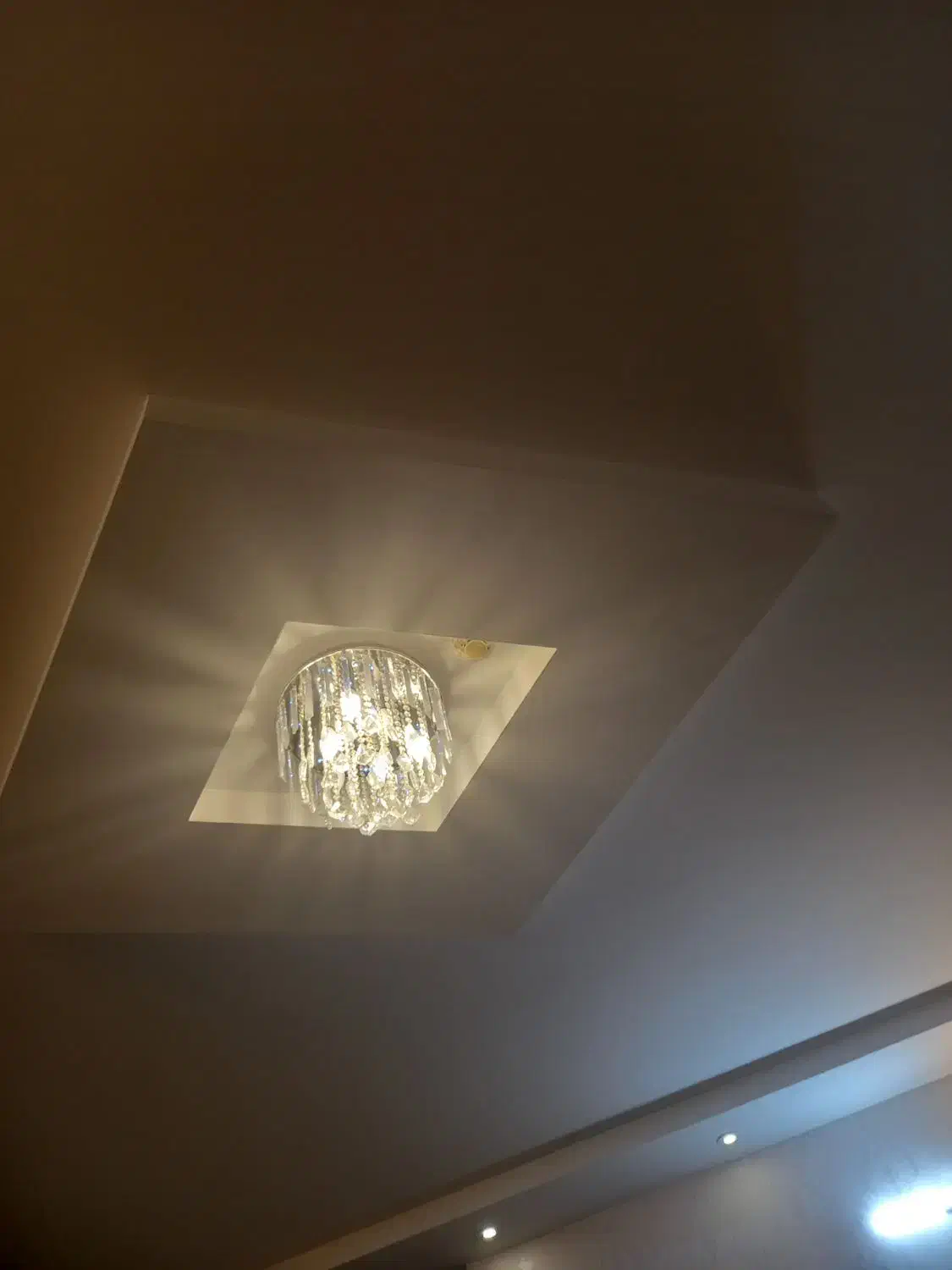 مغازه تجاری معلم شرقی جنب بنگاه عطایی|اجارهٔ مغازه و غرفه|آشخانه, |دیوار