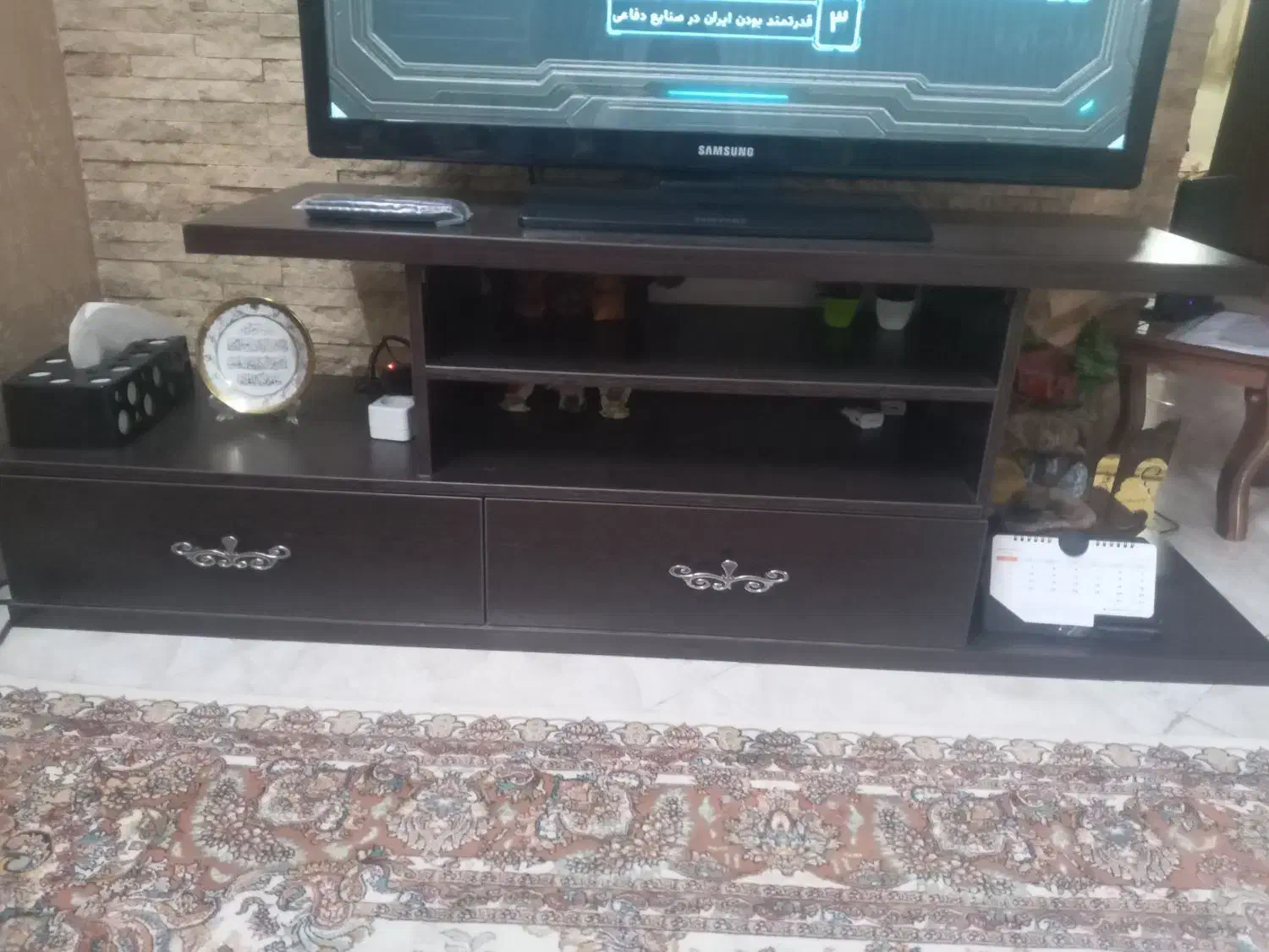 میز تلویزیون چوبی.|میز تلویزیون|مشهد, چهارچشمه|دیوار