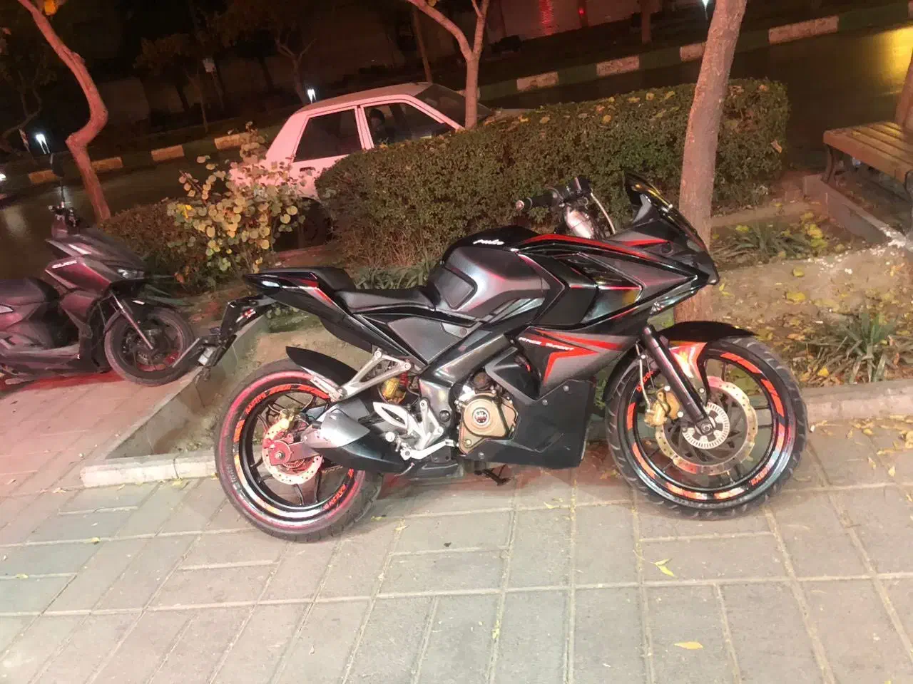 موتورrs200 پالس فروش فوری|موتورسیکلت|مشهد, رضاشهر|دیوار