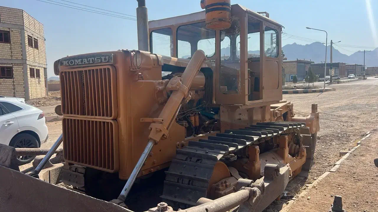 بلدوزر ۸۵ کوماتسو|خودرو سنگین|مشهد, بهشت|دیوار