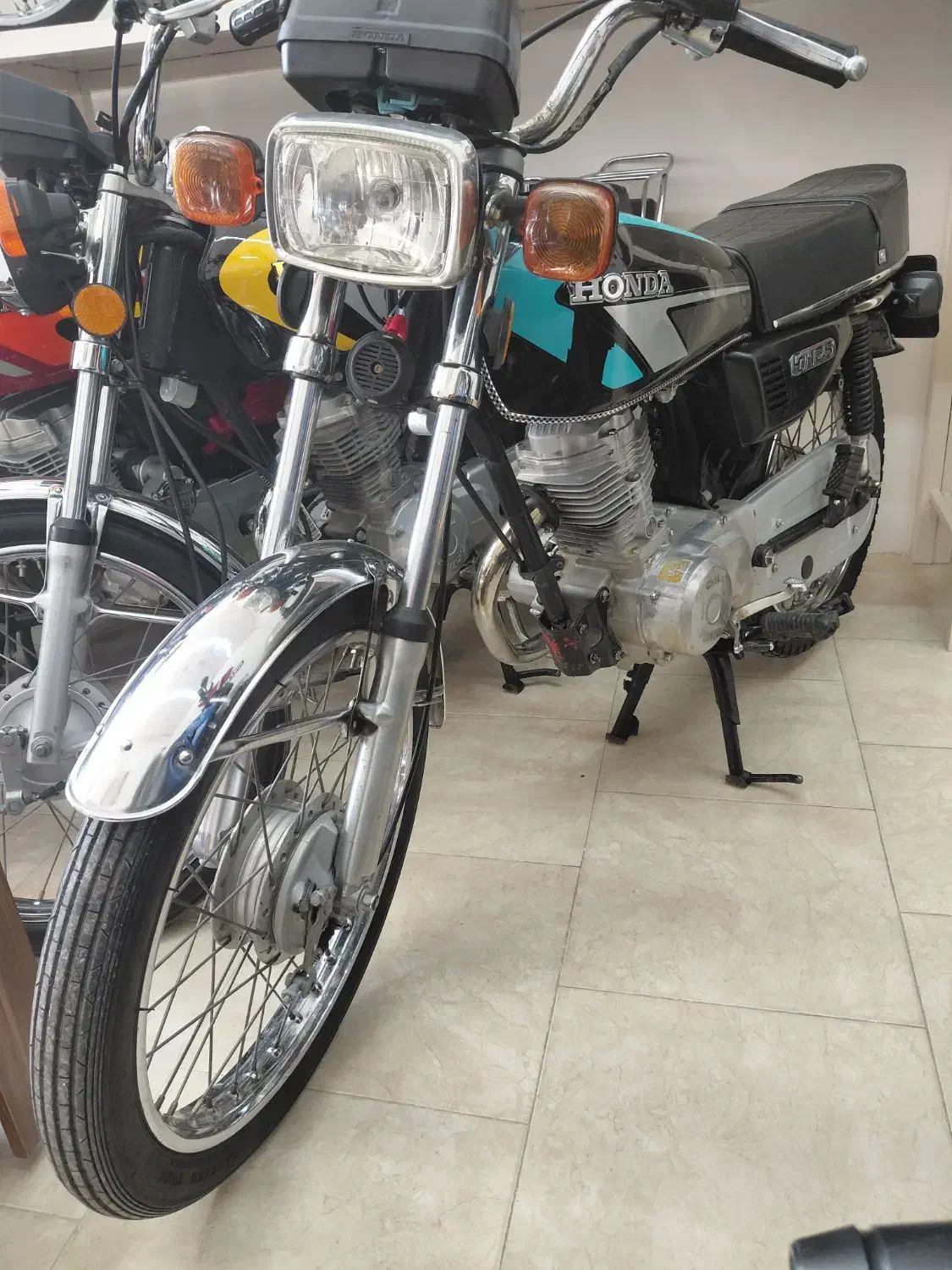 پیشرو ۱۲۵ پلاک ملی مدل ۸۶|موتورسیکلت|اصفهان, کنگاز|دیوار