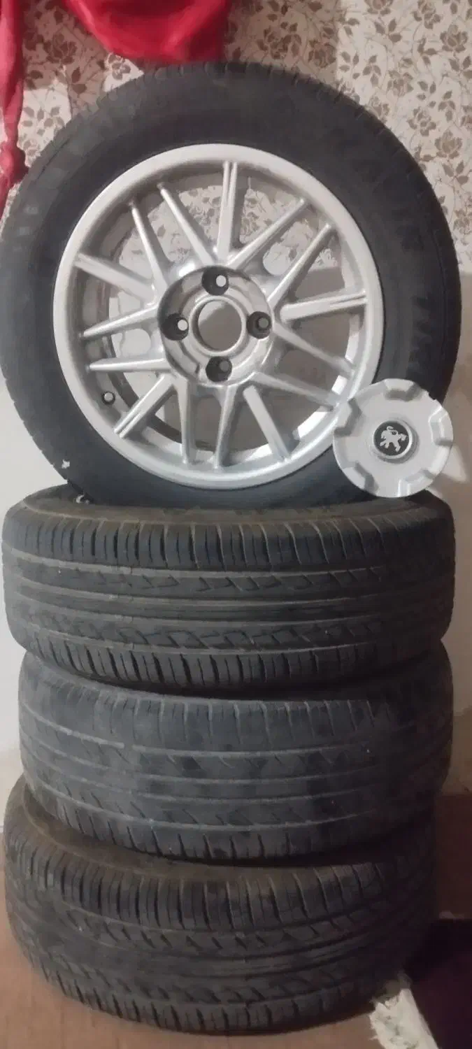 رینگ خرچنگی با لاستیک دوره 15|قطعات یدکی و لوازم جانبی|زابل, |دیوار