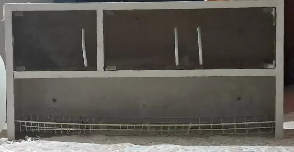 آبچکان|آب‌چکان و نظم‌دهنده ظروف|پاکدشت, پاکدشت (مامازند)|دیوار