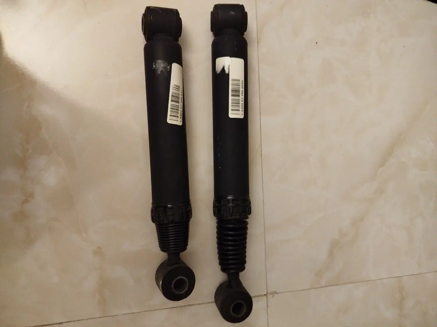 کمک فنر  عقب پژو پرشیا|قطعات یدکی و لوازم جانبی|تهران, ارم|دیوار