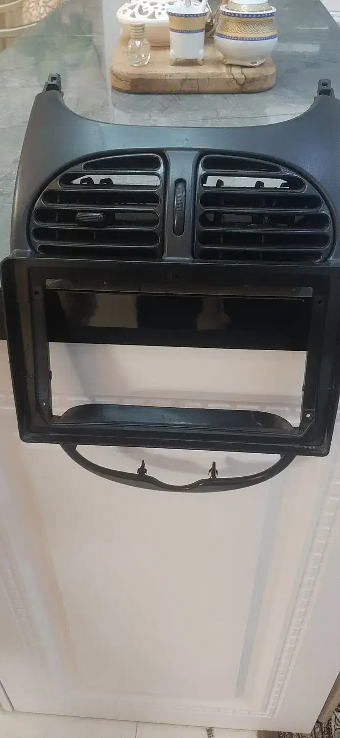 چراغ عقب ۲۰۶ قاب مانیتور ۲۰۶ و ضبط و جی پی اس|قطعات یدکی و لوازم جانبی|تهران, میدان میوه و تره‌بار مرکزی|دیوار