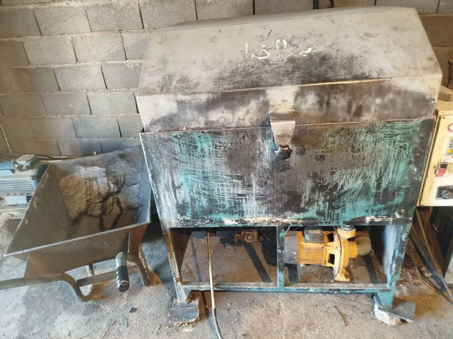 ماشین  موتور،دستگاه قطعه شوی نیمه سنگین‌|ماشین‌آلات صنعتی|کرمانشاه, |دیوار