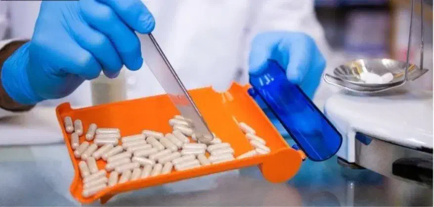 کارگر ساده کارخانه دارویی(بیمه،غذا و جای‌خواب)|استخدام صنعتی، فنی، مهندسی|تهران, فتح|دیوار