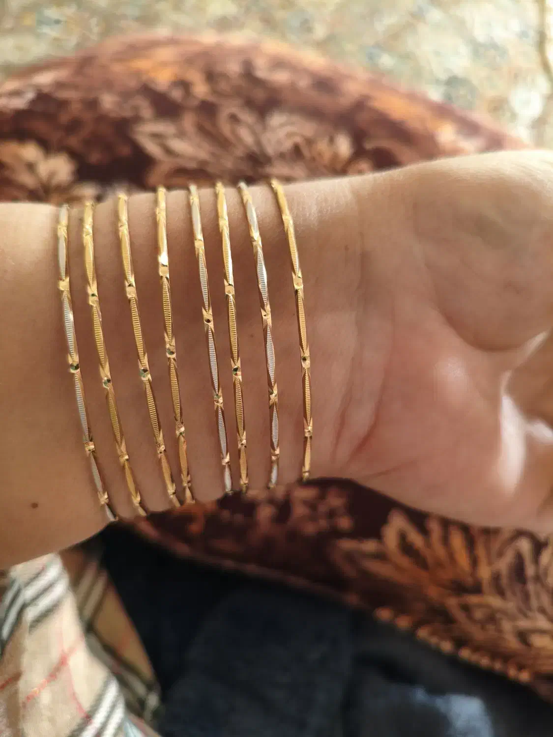 النگو طلا|جواهرات|صدرا-فارس, فاز ۲|دیوار