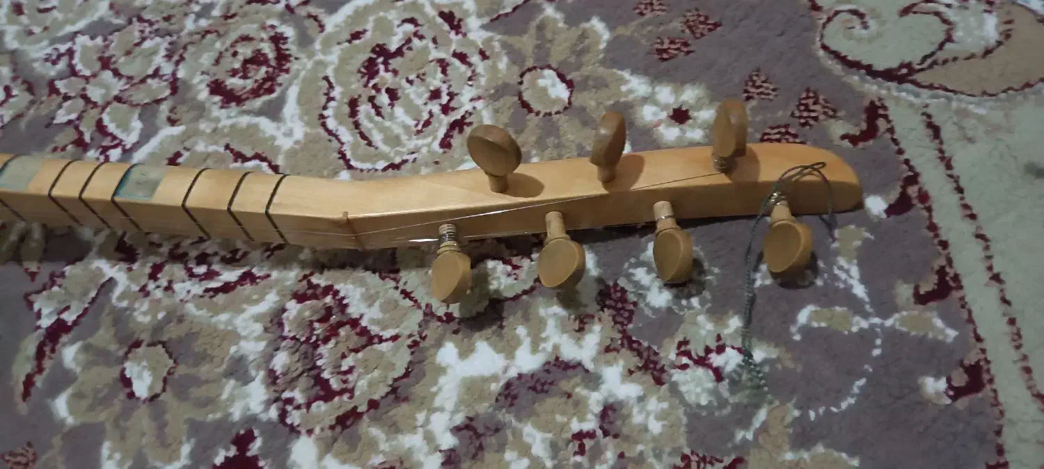 ساز باغلاما|سازهای سنتی|خلیفان, |دیوار