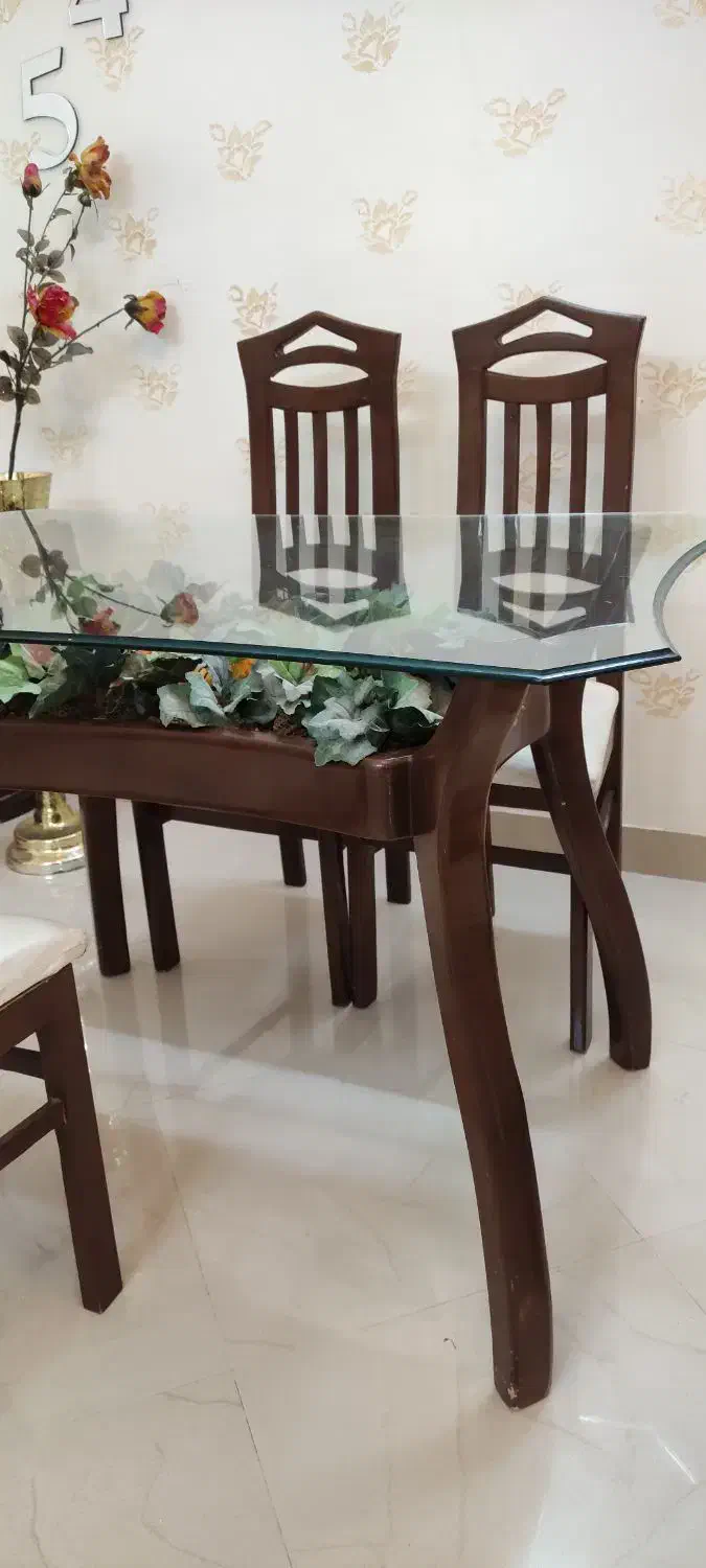 میز نهاری خوری ۴ نفره شیک زیرقیمت بازار|میز و صندلی غذاخوری|بیرجند, |دیوار