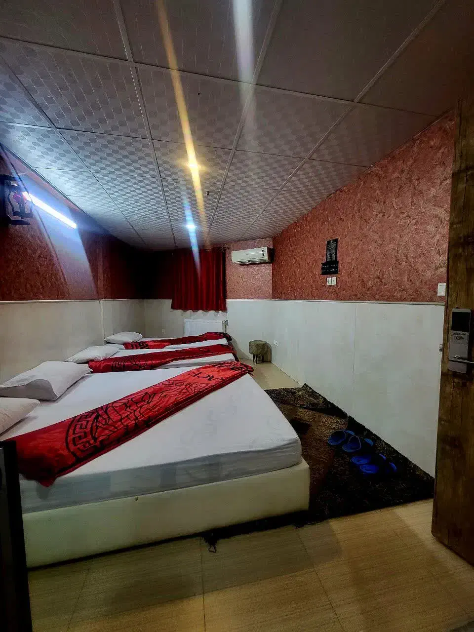 اجاره اتاق هتل پارس تخفیف ۵۰ درصدی واقعی|اجارهٔ کوتاه‌مدت آپارتمان و سوئیت|قم, قم نو|دیوار