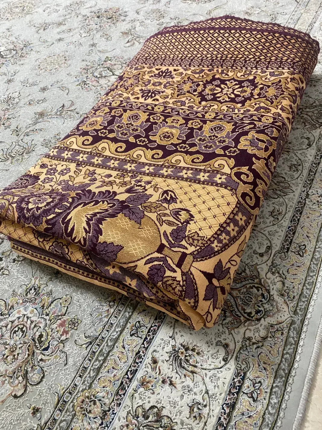 روفرشی۱۲متری  دو رو‌ یزد|روفرشی|تهران, عباسی|دیوار