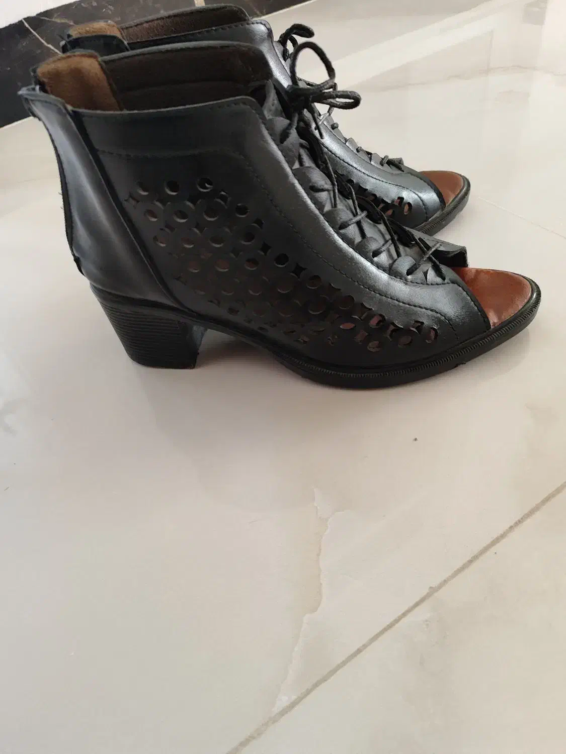 کفش زنانه و دخترانه سایز 40|کیف، کفش، کمربند|ایلام, |دیوار