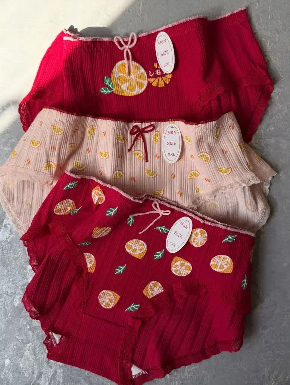 فروش فقط به صورت جین|لباس|پرند, فاز ۴|دیوار