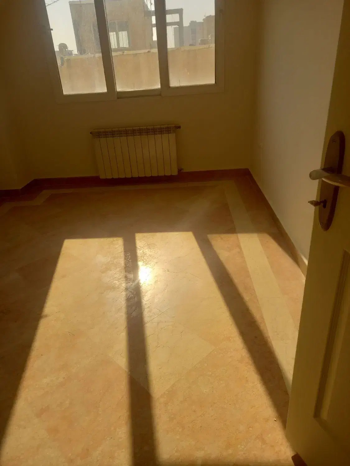 ۱۳۰متر ۳ خواب ابن سینا