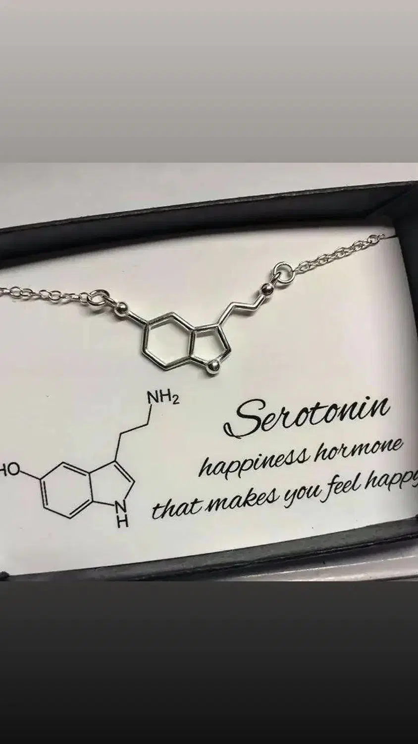 اکسسوری کادر درمان محصولات فانتزی و کاربردی|بدلیجات|شهریار, شهریار|دیوار