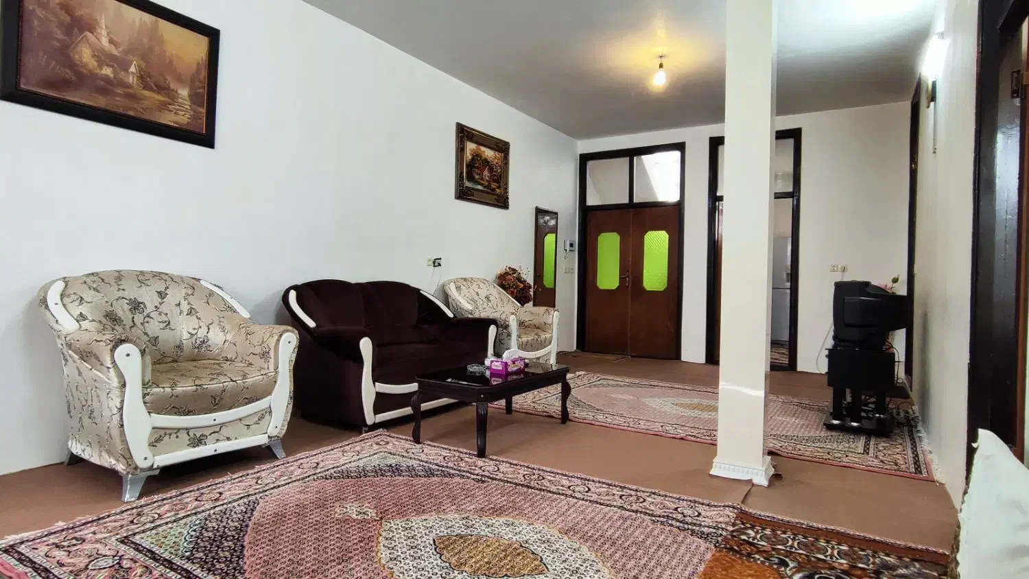 سوییت مبله داخل شهر|اجارهٔ کوتاهمدت آپارتمان و سوئیت|خوی, |دیوار