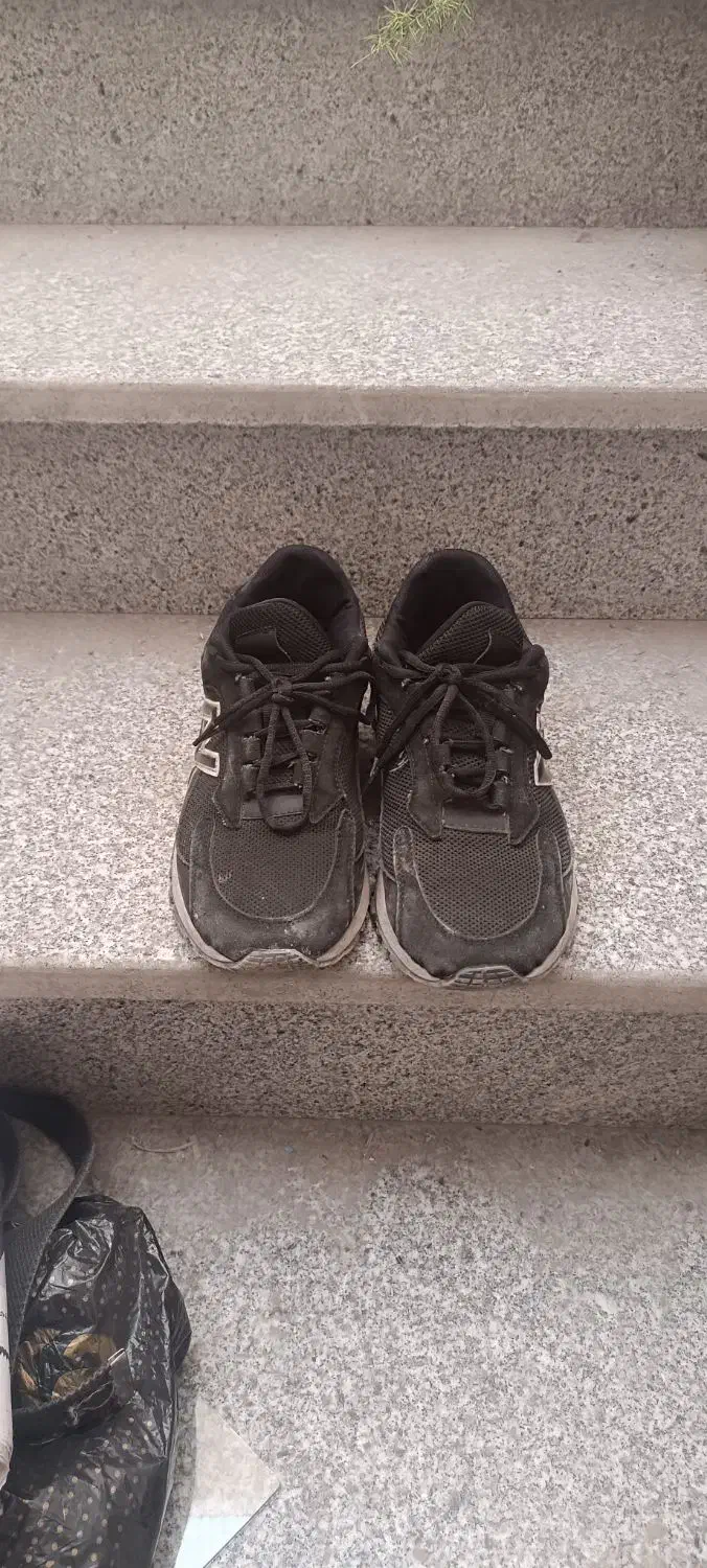 کفش|کیف، کفش، کمربند|مشهد, نظام دوست|دیوار