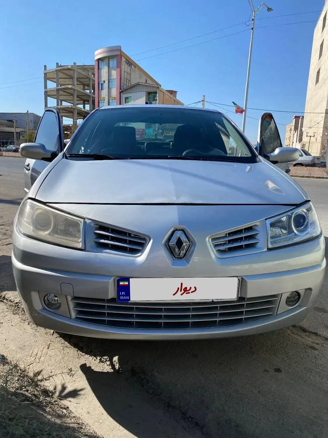 مگان ۲۰۰۶دنده وارداتی|خودرو سواری و وانت|گرگان, |دیوار