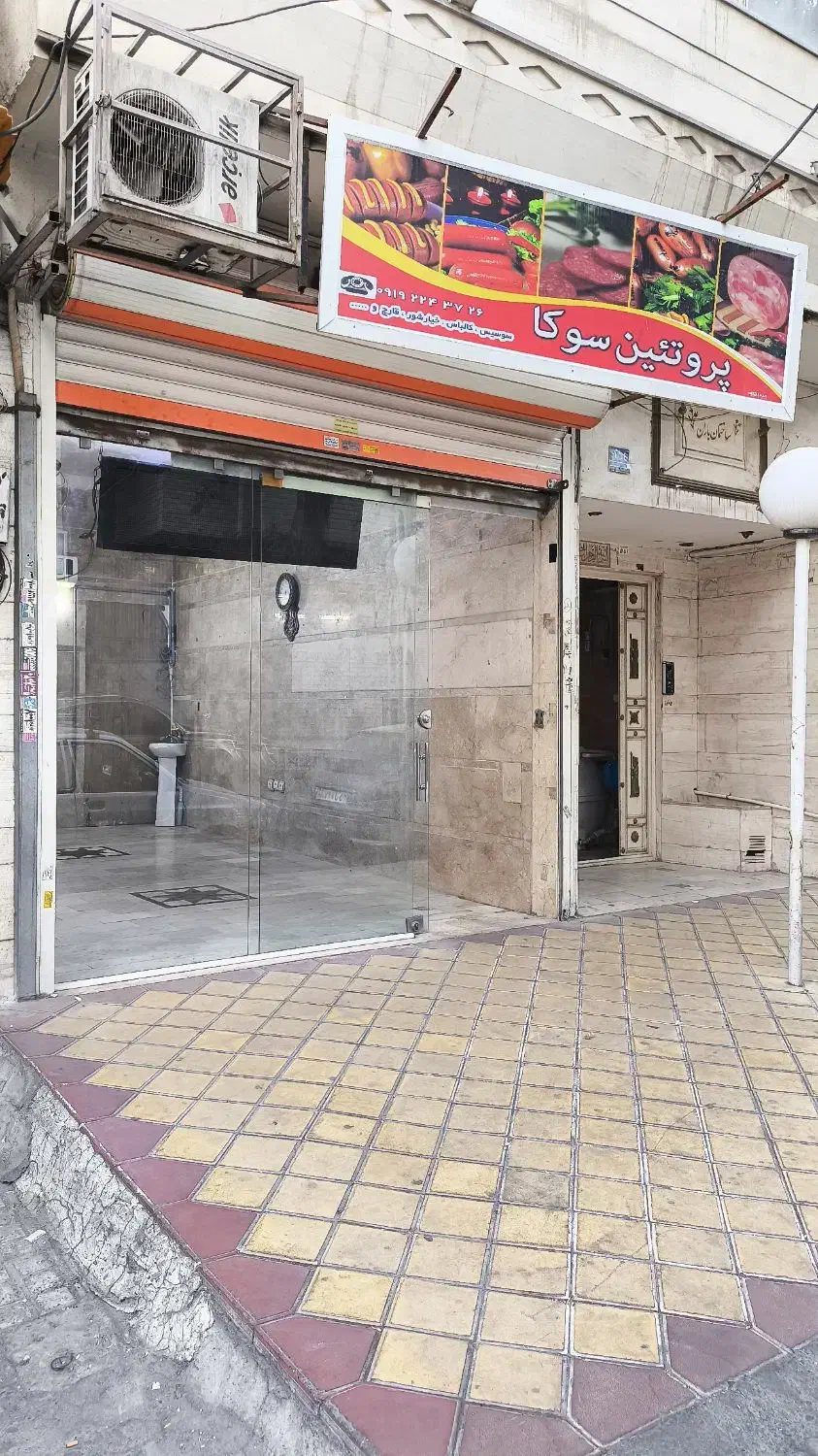 ۲۰متر + ۴۰متر انبار بر خیابان اصلی|اجارهٔ مغازه و غرفه|ری, فیروزآبادی|دیوار