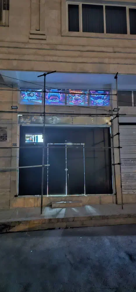 نصاب حرفه ای کاغذدیواری پوستر سقفی برچسب کفپوش نصب|خدمات پیشه و مهارت|کرج, برغان|دیوار