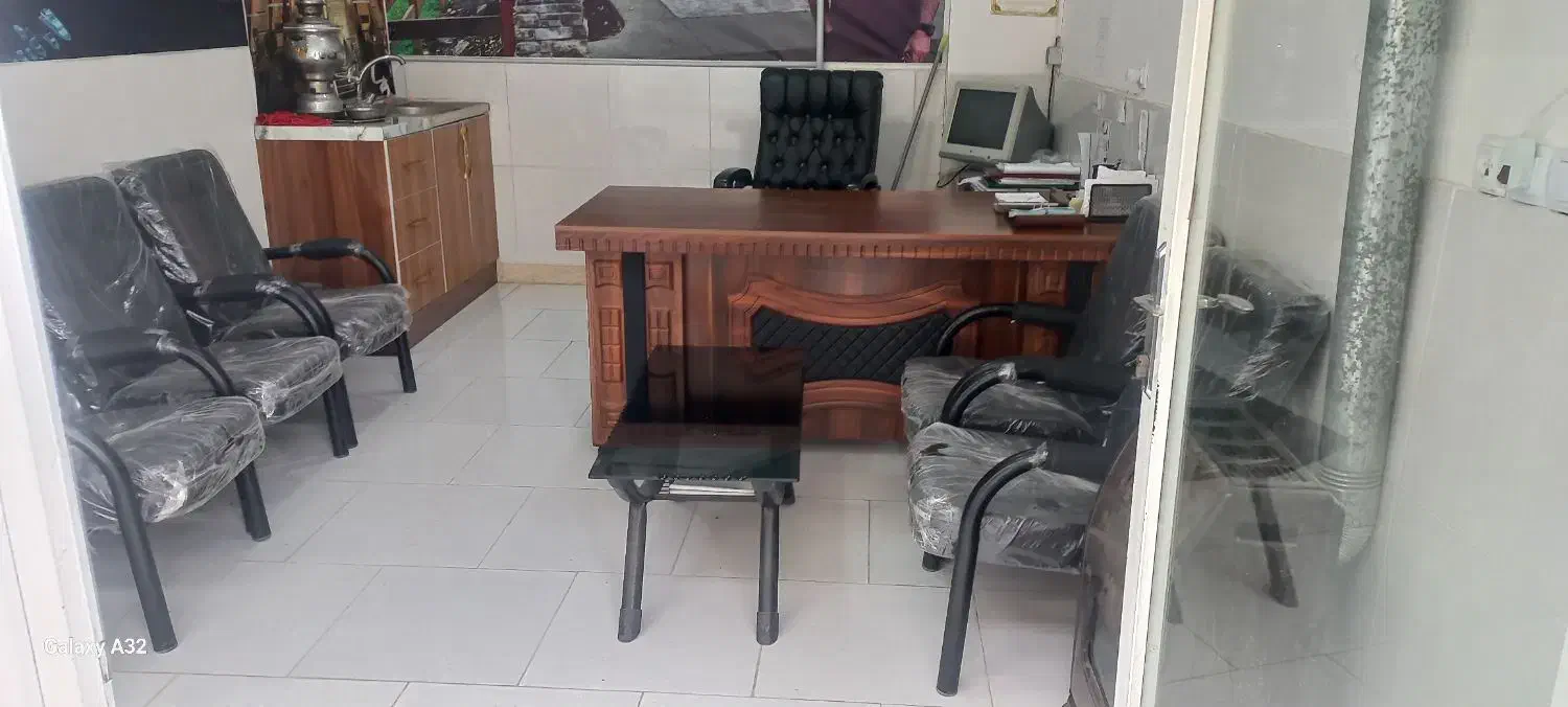 میز مدیریت و صندلی|دفتر کار|اردبیل, |دیوار