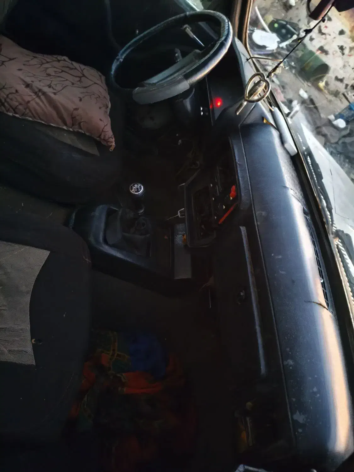 یک دستگاه پیکان وانت مدل ۹۰ دوگانه|خودرو سواری و وانت|دماوند, دماوند|دیوار