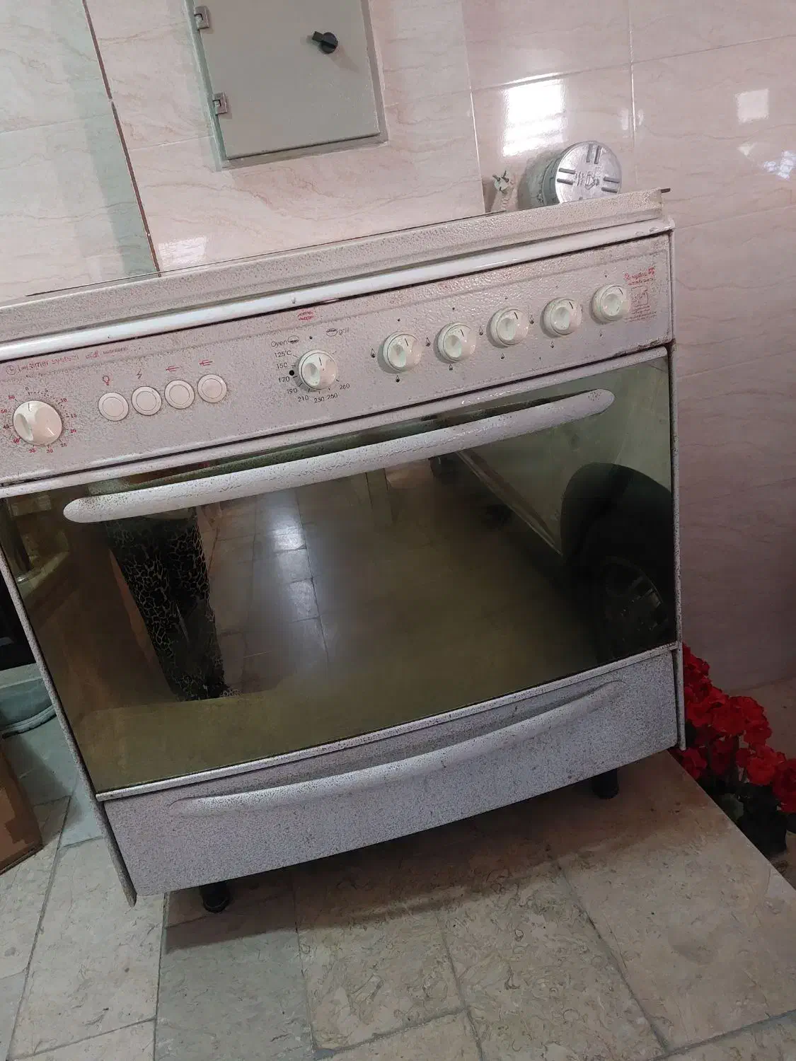 اجاق گاز تکنو|اجاق گاز و لوازم برقی پخت‌وپز|شاهین‌شهر, فردوسی|دیوار