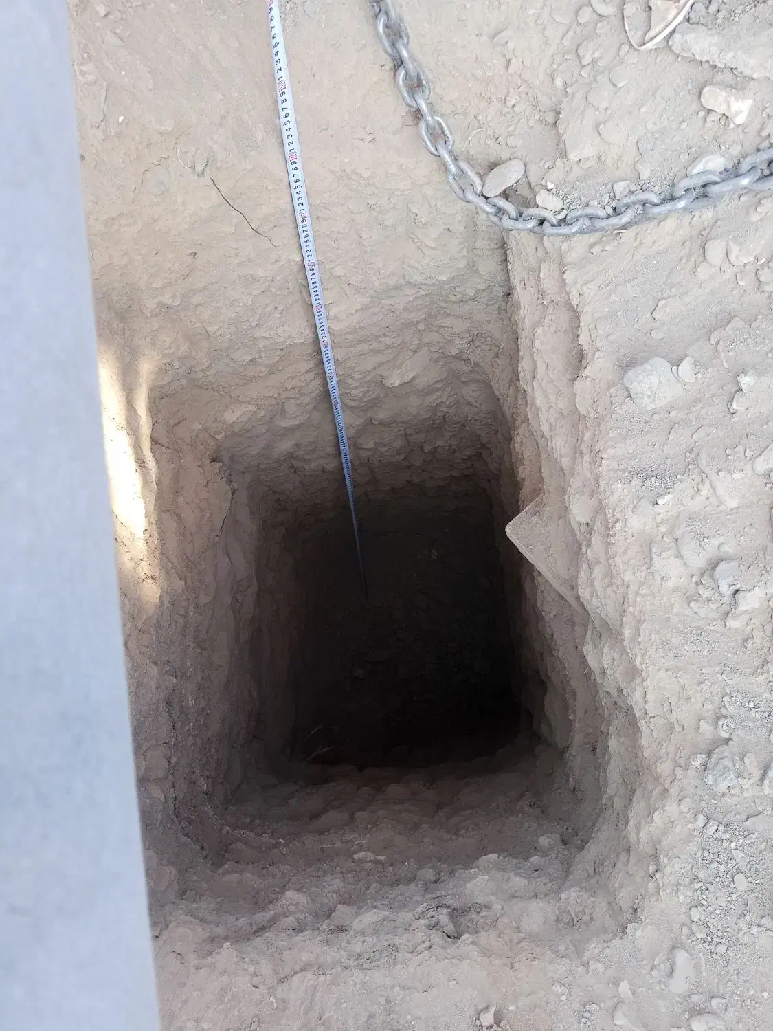 نیازمندکارگرچاله زن|استخدام معماری، عمران و ساختمانی|سیرجان, |دیوار