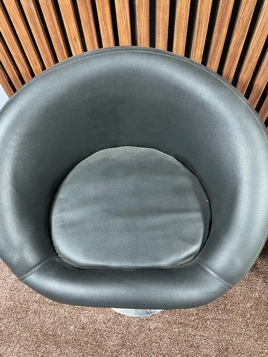 صندلی گردان شیک|صندلی و نیمکت|پارس‌آباد, |دیوار