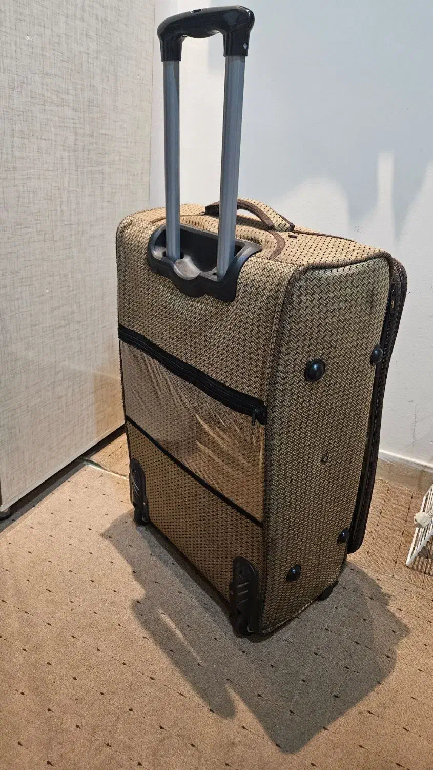 چمدان|کیف، کفش، کمربند|مشهد, سراب|دیوار