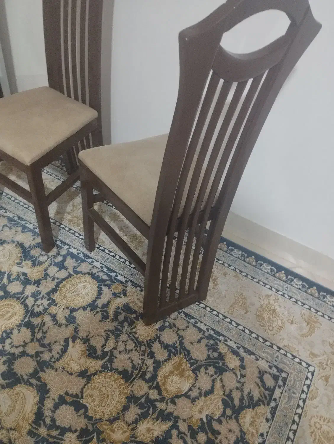 صندلی در حد نو|مبلمان خانگی و میز عسلی|خرمآباد, |دیوار