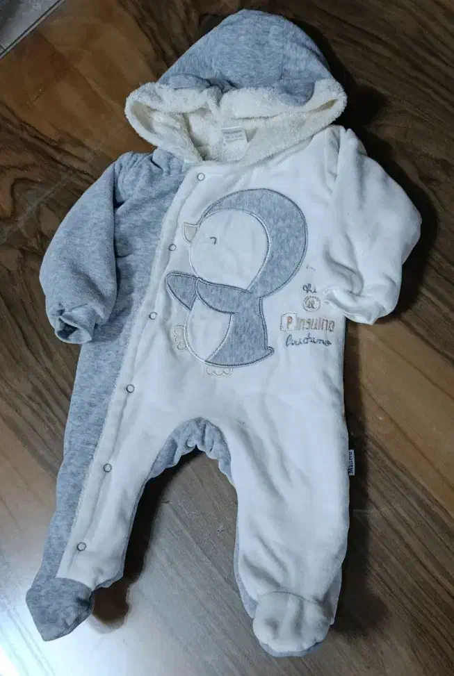 سرهمی مخمل نوزادی|کفش و لباس بچه|تهران, افسریه جنوبی|دیوار