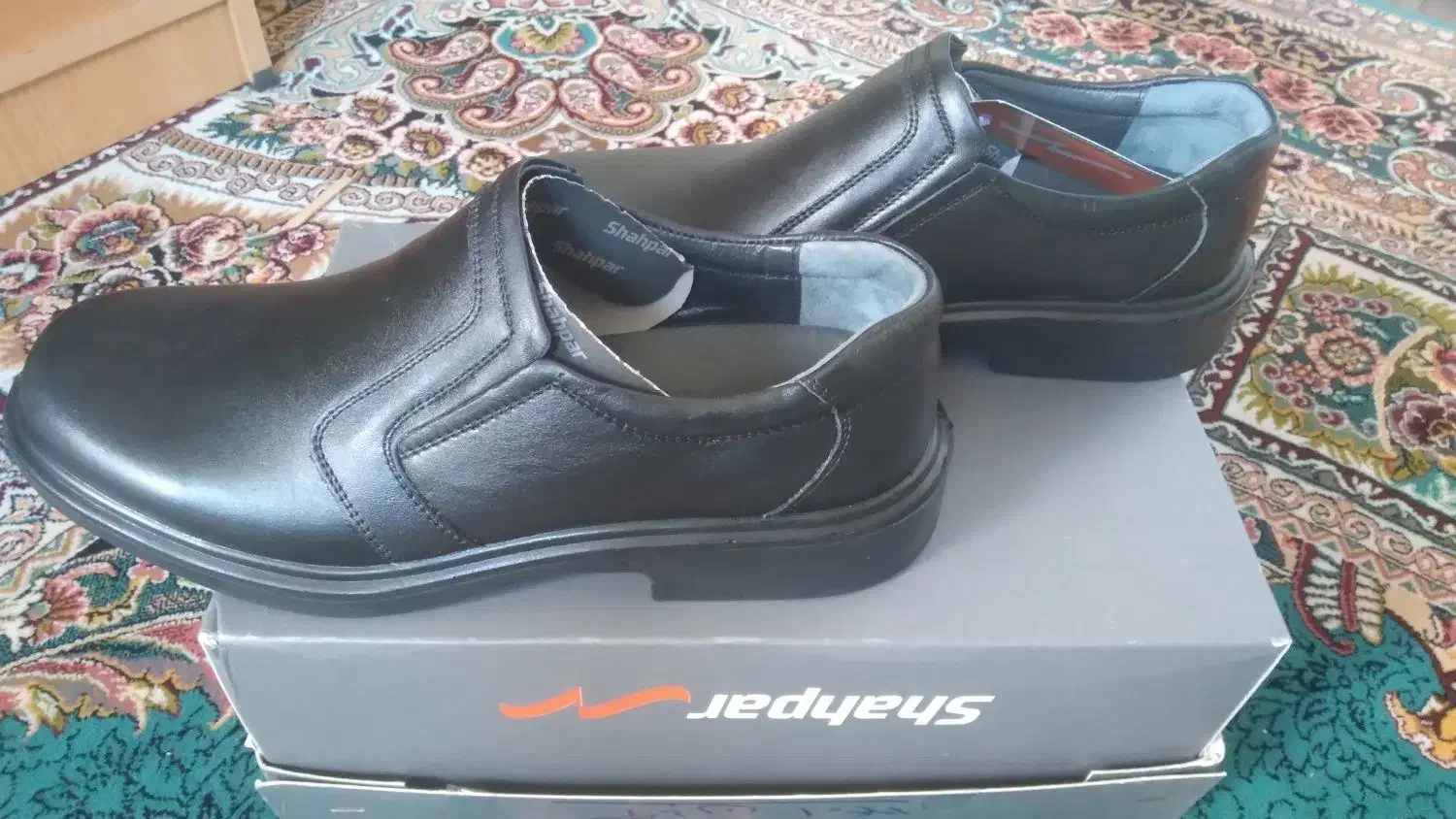 سه کفش چرم طبیعی سایز ۴۲|کیف، کفش، کمربند|کرج, کرج نو|دیوار