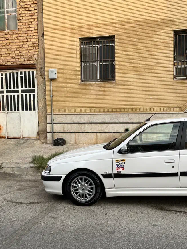 فنرو لنزو ۳۲|قطعات یدکی و لوازم جانبی|مرودشت, فاز اول شهرک فرهنگیان|دیوار