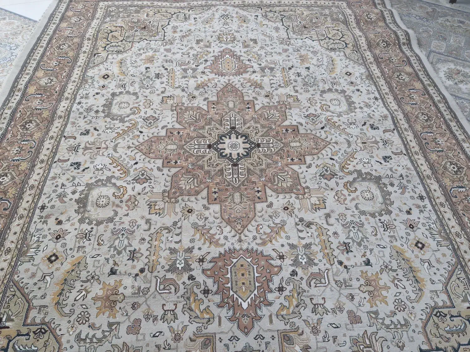 فرش نه متری و۶مترس ۷۰۰شانه|فرش|قدس, شهرک فرزان|دیوار