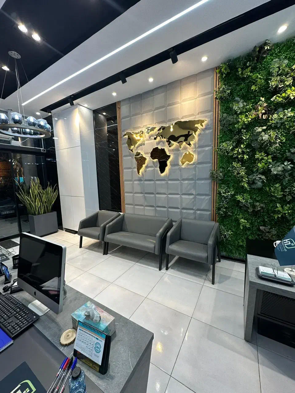 پیش‌فروش آپارتمان با سازنده به نام|پیش‌فروش املاک|گلستان (تهران), |دیوار