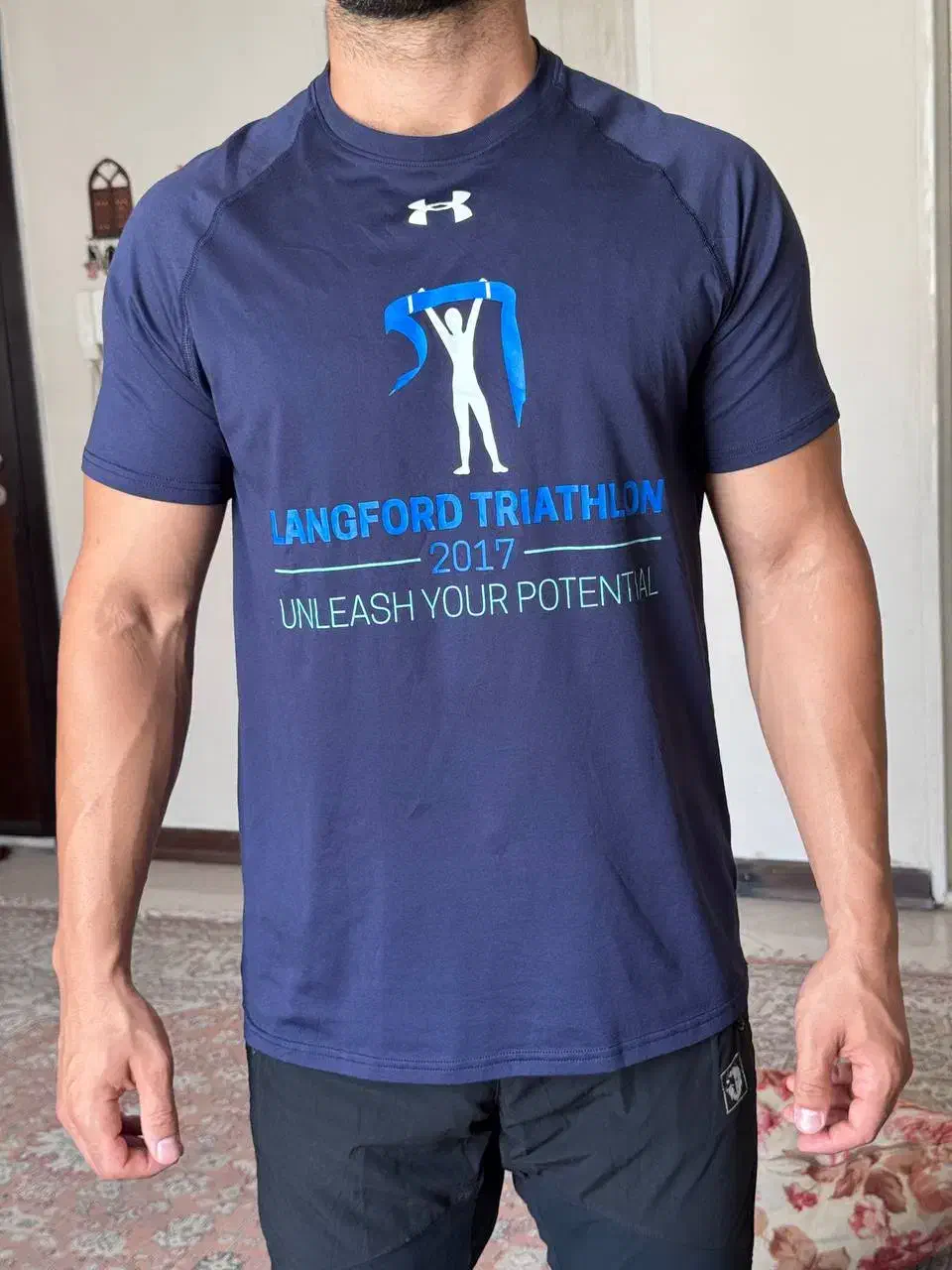 تعدادی لباس مردانه زنانه کت و شلوار کاپشن|لباس|لنگرود, |دیوار