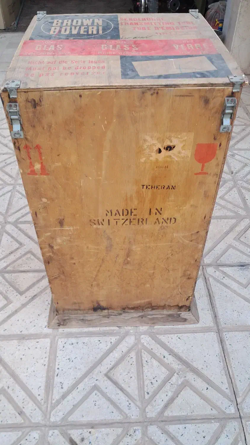 فروش جعبه چوبی|کتابخانه، شلف، قفسههای دیواری|یزد, |دیوار