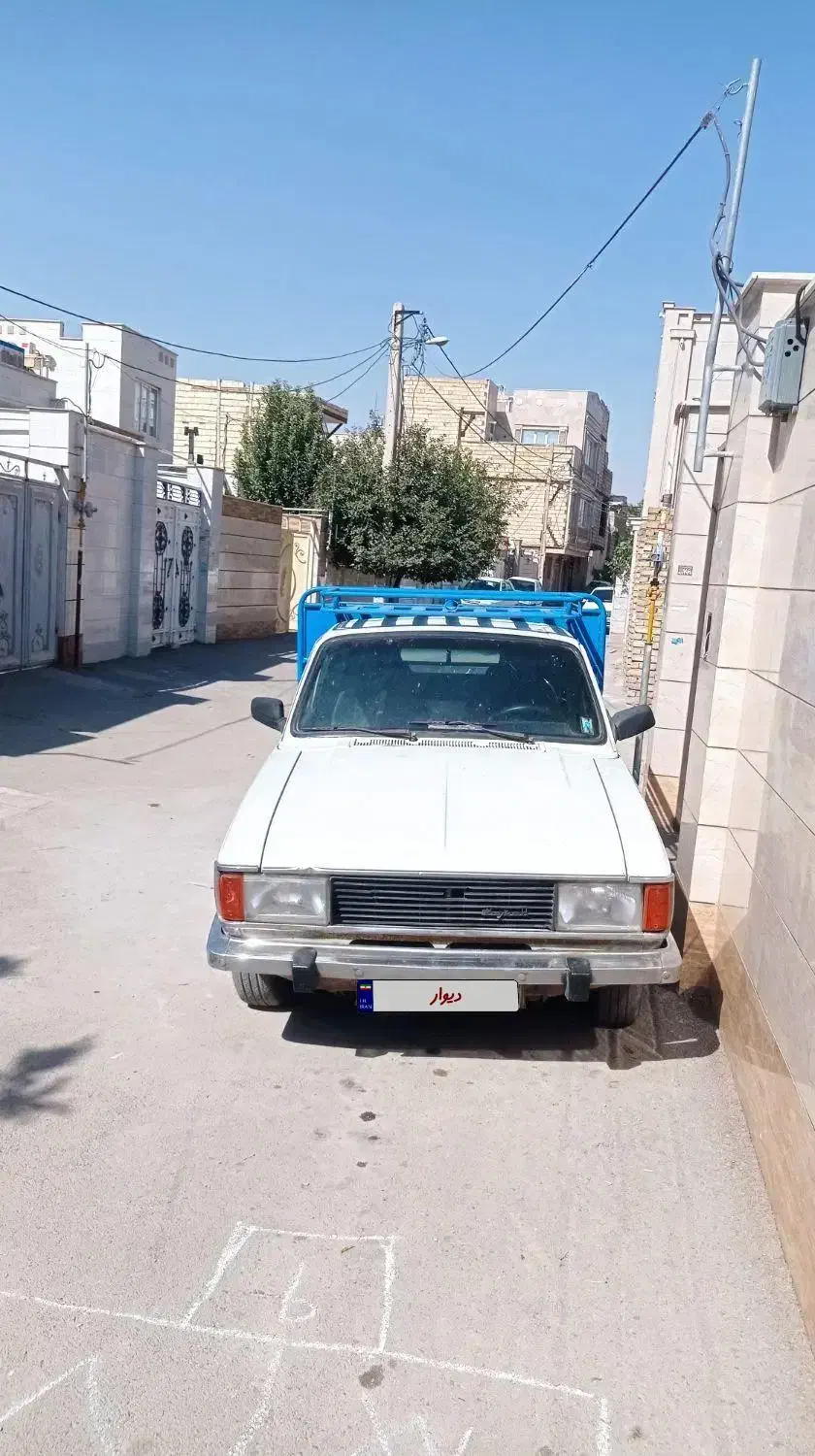 وانت مدل ۸۳|خودرو سواری و وانت|تاکستان, |دیوار