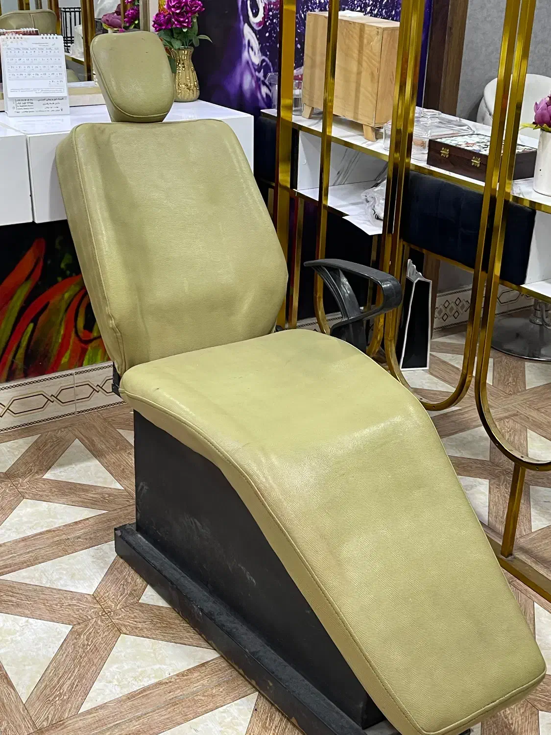 صندلی|آرایشگاه و سالنهای زیبایی|بندر ماهشهر, |دیوار