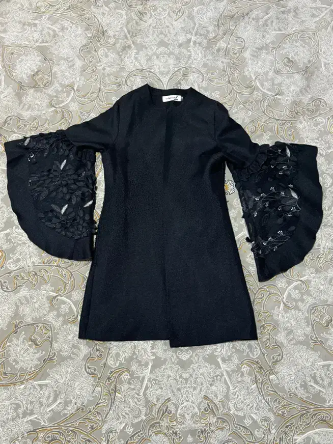 مانتومجلسی|لباس|شیراز, جوادیه|دیوار