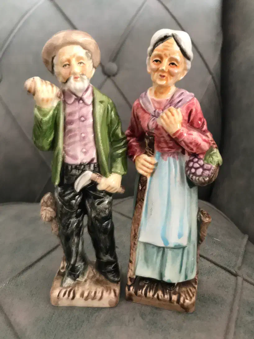 مجسمه های قدیمی اروپایی|کلکسیون اشیاء عتیقه|تبریز, |دیوار