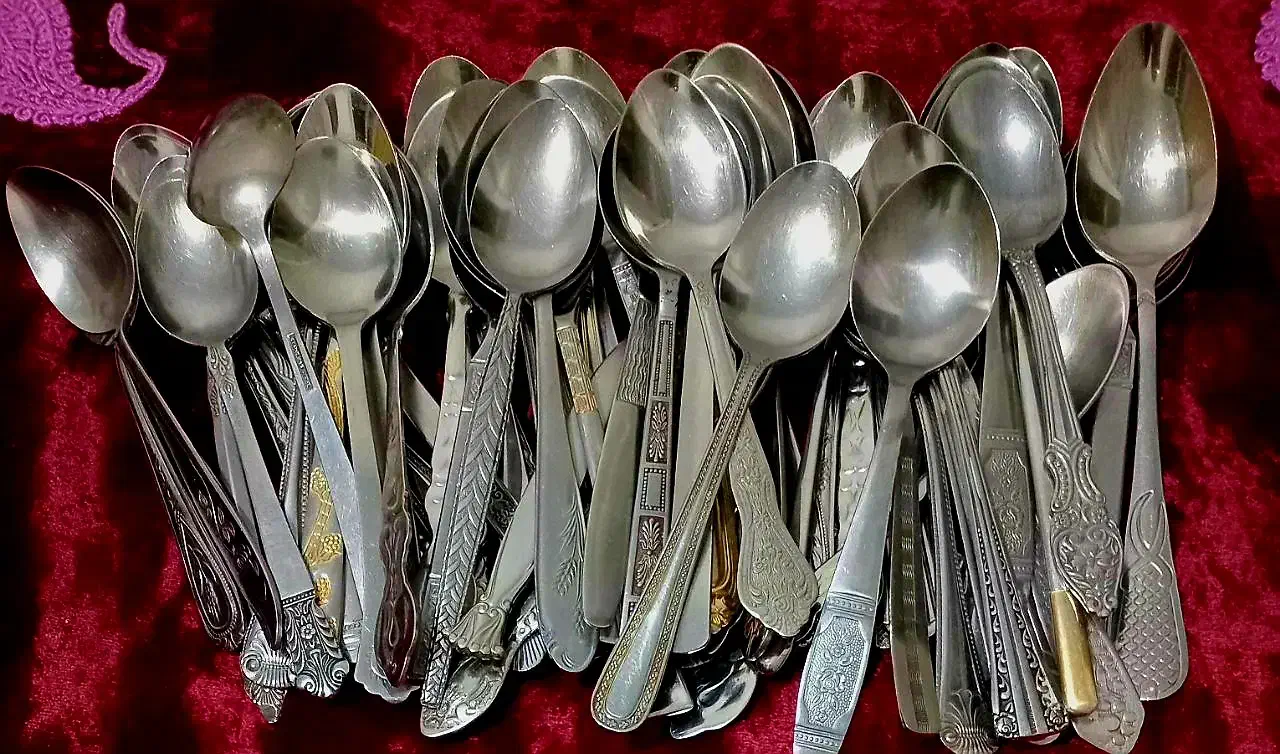 قاقش چنگال قدیمی درهم ژاپنی ضخیم محکم|ظروف سرو و پذیرایی|تهران, والفجر|دیوار