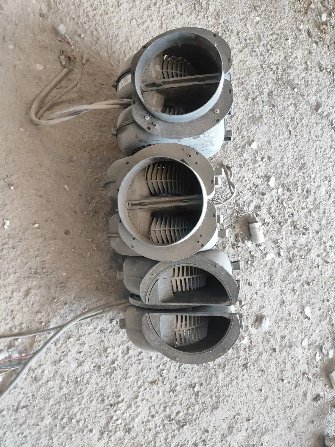 فن حلزونی|پنکه و تصفیهکنندهٔ هوا|مشهد, هنرستان|دیوار