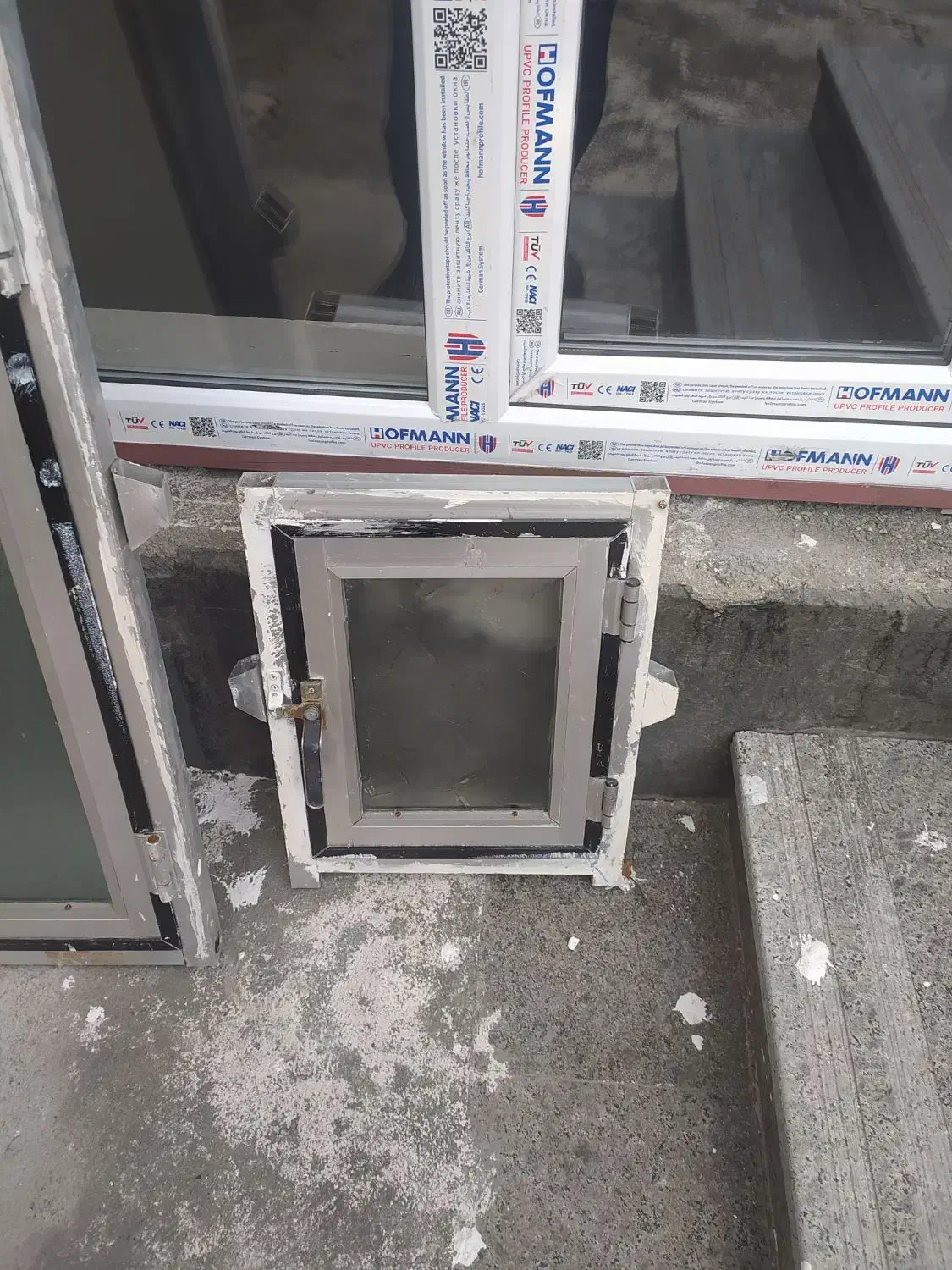 درب یو پی وی سی پنجره آلومینیومی|مصالح و تجهیزات ساختمان|همدان, |دیوار