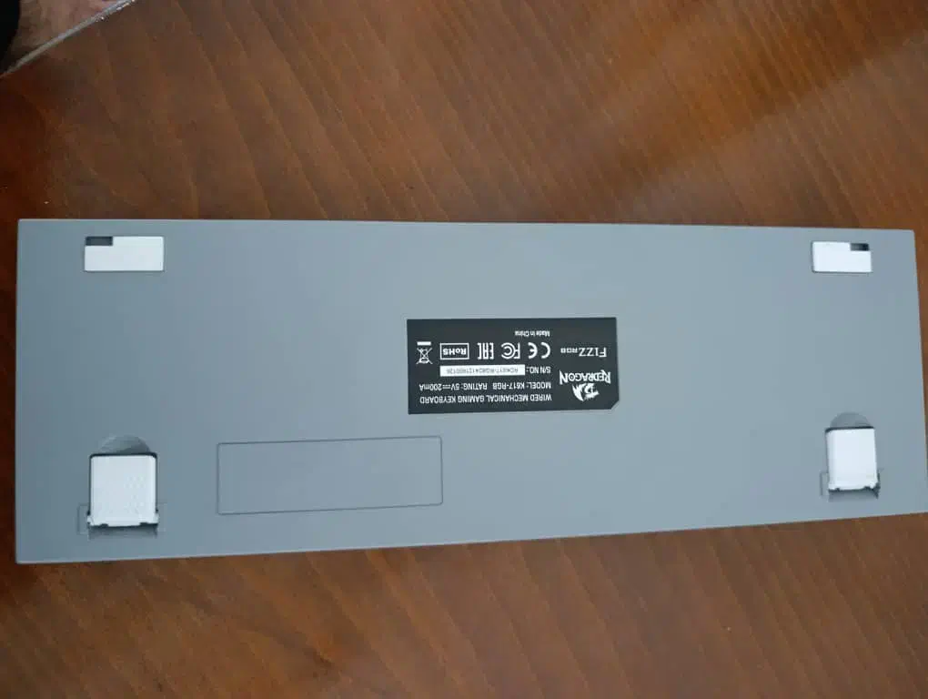 کیبورد گیمینگ مکانیکال|قطعات و لوازم جانبی رایانه|شیراز, آبیاری|دیوار