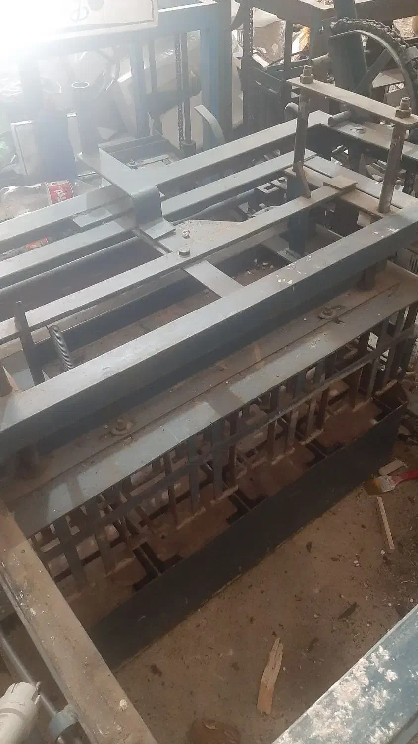 دستگاه بلوک زن سقفی خودرو|ماشین‌آلات صنعتی|بانه, |دیوار