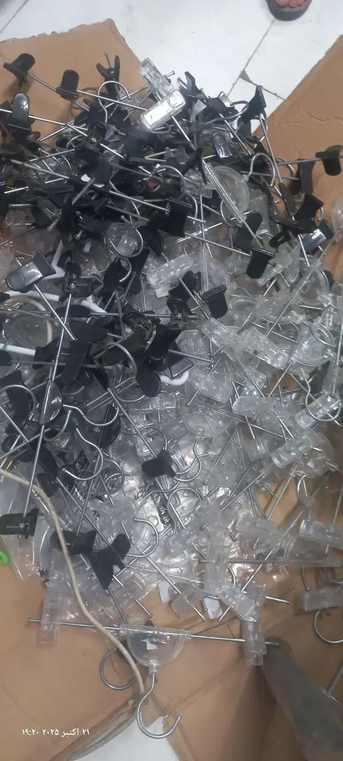 آویز  شلوار گیره دار|فروشگاه و مغازه|ماسال, |دیوار